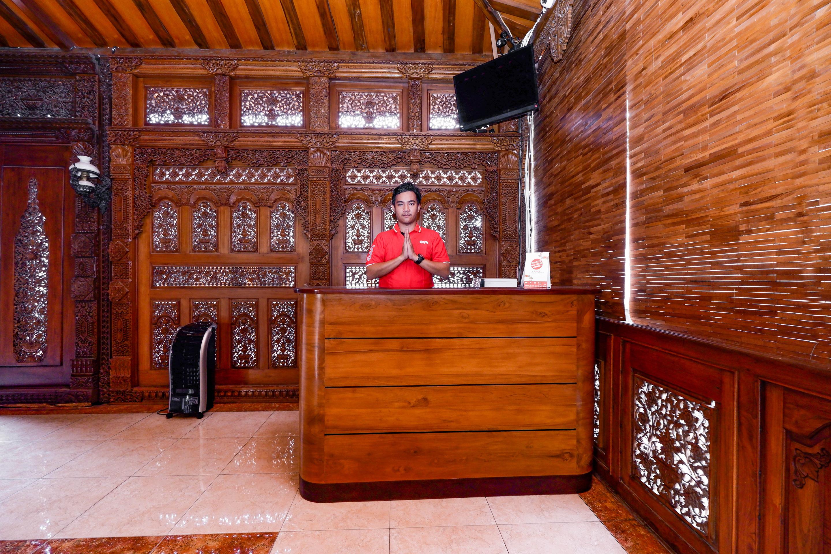 Oyo 2327 Pagsis Village Klaten Exteriér fotografie